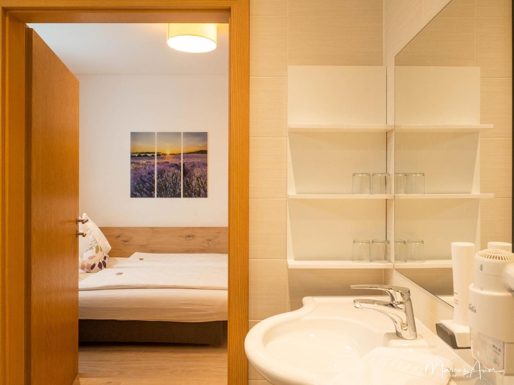 Pension Ehrenfried - Hotel Garni Kindberg Habitación foto